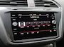 Volkswagen Tiguan 1.5 TSI 150 PK DSG R-Line Business | Zwenkbare Trekhaak | Matrix LED | Camera | Black Style | DCC |