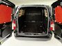Opel Combo 1.5D L2H1 Airco - Apple carplay - Parkeersensoren - Navigatie - Tussenschot volledig - Zijschuifdeur rechts - Licht metalen velgen 16 inch - Radio - Start/stop systeem - Bluetooth - Cruise control - Elektrische ramen - stuur multifunctioneel - Centrale vergrendeling met afstandsbediening