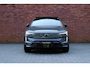 Volvo EX90 Twin Motor Performance Ultra 7p. 106 kWh | Demo deal | Luchtvering | Elektrochromatisch panoramadak | Bowers & Wilkins | Geventileerde voorstoelen | Massagefunctie op de voorstoelen | 22 inch. lichtmetalen velgen | Gelamineerde zijruiten | Extra getint glas | 360 graden camera | Head up display | Stoel-/ stuurwielverwarming | Verwarmde achterbank | Park pilot assist