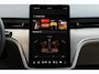 Volvo EX90 Twin Motor Performance Ultra 7p. 106 kWh | Demo deal | Luchtvering | Elektrochromatisch panoramadak | Bowers & Wilkins | Geventileerde voorstoelen | Massagefunctie op de voorstoelen | 22 inch. lichtmetalen velgen | Gelamineerde zijruiten | Extra getint glas | 360 graden camera | Head up display | Stoel-/ stuurwielverwarming | Verwarmde achterbank | Park pilot assist