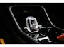 Volvo XC40 1.5 T3 Inscription Semi-elektrische trekhaak | Cruisecontrol | Verwarmbare voorstoelen | Verwarmbare voorruit | Allseasonbanden | Achteruitrijcamera | Parkeersensoren voor en achter | Apple CarPlay & Android Auto | Dodehoekdetectie met stuurcorrectie