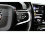Volvo XC40 1.5 T3 Inscription Semi-elektrische trekhaak | Cruisecontrol | Verwarmbare voorstoelen | Verwarmbare voorruit | Allseasonbanden | Achteruitrijcamera | Parkeersensoren voor en achter | Apple CarPlay & Android Auto | Dodehoekdetectie met stuurcorrectie