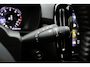 Volvo XC40 1.5 T3 Inscription Semi-elektrische trekhaak | Cruisecontrol | Verwarmbare voorstoelen | Verwarmbare voorruit | Allseasonbanden | Achteruitrijcamera | Parkeersensoren voor en achter | Apple CarPlay & Android Auto | Dodehoekdetectie met stuurcorrectie