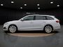 Skoda Octavia Combi 1.4 TSI iV PHEV Ambition | Trekhaak | Navigatie | Camera | Stuur-/Stoelverwarming |