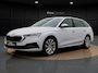 Skoda Octavia Combi 1.4 TSI iV PHEV Ambition | Trekhaak | Navigatie | Camera | Stuur-/Stoelverwarming |