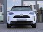Toyota Yaris Cross 1.5 VVT-I Hybrid 116pk CVT Dynamic | Pano | Nav | Cam | Stoel + Stuurverw. | El. Achterklep|