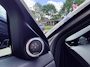Land Rover Range Rover Evoque 1.5 P300E S AWD R-Design Panoramadak Camera Stoelverwarming Carplay Meridian
