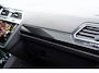 Volkswagen Tiguan 1.5 TSI ACT Highline Business R-Line | Panorama | Virtual | Carplay | Camera | Alcantara | Cruise | Massage