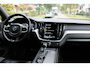 Volvo XC60 2.0 D4 R-Design | CARPLAY | HARMAN/KARDON | TREKHAAK | ZEER MOOIE DEALER ONDERHOUDEN AUTO |