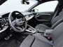 Audi A3 Sportback 40 TFSI e S edition | Trekhaak | Matrix-LED | 18" | Zwart Optiek | Camera | Stoelverwarming | S-line
