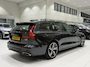 Volvo V60 2.0 T4 R-Design | Panoramadak | Trekhaak | Stoelverwarming | Adaptive Cruise Control |
