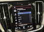 Volvo V60 2.0 T4 R-Design | Panoramadak | Trekhaak | Stoelverwarming | Adaptive Cruise Control |