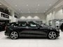 Volvo V60 2.0 T4 R-Design | Panoramadak | Trekhaak | Stoelverwarming | Adaptive Cruise Control |