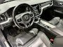 Volvo V60 2.0 T4 R-Design | Panoramadak | Trekhaak | Stoelverwarming | Adaptive Cruise Control |