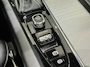 Volvo V60 2.0 T4 R-Design | Panoramadak | Trekhaak | Stoelverwarming | Adaptive Cruise Control |