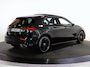Mercedes-Benz A-klasse 180 Business Solution AMG | Night | Panoramadak | Multispaaks lichtmetalen velgen | Memory | Sfeerverlichting | Stoelverwarming |