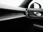 Volvo XC40 Recharge Core | Automaat | Apple Carplay / Android Auto | Virtual Cockpit | Achteruitrijcamera | Climate Control | Cruise Control | Bluetooth | Lichtmetalen Velgen |