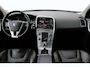 Volvo XC60 2.4 D4 Summum | 5-cilinder | Panoramadak | Trekhaak | Camera | Navigatie | Stoelverwarming | Verwarmde voorruit