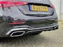 Mercedes-Benz C-klasse 300 e AMG Line / 1e Eigenaar / AMG Line / Panoramadak / Lederen Bekleding / Elektrische Stoelen / Stoel & Stuurverwarming / Sfeerverlichting / Achteruitrijcamera / Apple Carplay & Android Auto /