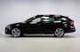 Skoda Octavia 1.4 TSI iV RS - Pano - Trekhaak - Head-Up - Matrix LED - 19 Inch