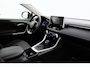 Toyota RAV4 2.5 Hybrid AWD Dynamic | Dodehoek detectie | Navigatie | Stoel-/stuurverwarming | Apple Carplay / Android Auto | Keyless | Adaptive Cruise | Parkeersensoren voor/achter | Camera | Clima | Digitale binnenspiegel | 18 inch