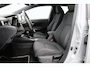 Toyota Corolla Touring Sports Hybrid 140 Business | Apple Carplay / Android Auto | Stoelverwarming | Parkeersensoren voor/achter | Adaptive Cruise | Keyless | Clima | Camera | 16 inch