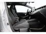 Toyota Corolla Touring Sports Hybrid 140 Business | Apple Carplay / Android Auto | Stoelverwarming | Parkeersensoren voor/achter | Adaptive Cruise | Keyless | Clima | Camera | 16 inch