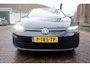 Volkswagen Golf 1.0 TSI Life Business