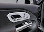 Mercedes-Benz CLA 180 Business Solution AMG | Night Pakket | Trekhaak | Panoramadak | DISTRONIC Afstandsassistent | Dodehoekassistent | Verkeersbordenassistent | MULTIBEAM LED Koplampen | Elektrisch Verstelbare Stoelen + Memory | Stoelverwarming | Sfeerverlichting | THERMOTRONIC Klimaatregeling | Sierdelen Geborsteld Aluminium Lightlines | Apple CarPlay | Android Auto | Achteruitrijcamera | Parkeersensoren