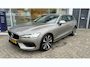 Volvo V60 2.0 T4 Moment.Pro