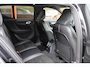 Volvo XC40 T4 Recharge R-Design | Stoelverwarming | Trekhaak | Panoramadak | H/K | 21 INCH | Glossy Black | Keyless