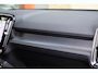 Volvo XC40 T4 Recharge R-Design | Stoelverwarming | Trekhaak | Panoramadak | H/K | 21 INCH | Glossy Black | Keyless