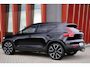 Volvo XC40 T4 Recharge R-Design | Stoelverwarming | Trekhaak | Panoramadak | H/K | 21 INCH | Glossy Black | Keyless