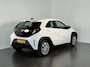 Toyota Aygo X Hybrid 115 play Apple Carplay-Android Auto | Achteruitrijcamera | zeer zuinig |