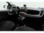 Fiat Panda 1.0 Hybrid City Cross | Parkeersensoren | DAB Radio | Bestuurdersstoel in hoogte verstelbaar | Extra getint glas | Dakrails | Lichtmetalen velgen