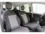 Fiat Panda 1.0 Hybrid City Cross | Parkeersensoren | DAB Radio | Bestuurdersstoel in hoogte verstelbaar | Extra getint glas | Dakrails | Lichtmetalen velgen