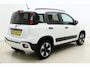 Fiat Panda 1.0 Hybrid City Cross | Parkeersensoren | DAB Radio | Bestuurdersstoel in hoogte verstelbaar | Extra getint glas | Dakrails | Lichtmetalen velgen