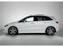 Mercedes-Benz B-klasse 200 Business Solution AMG | Panorama schuifdak | Night pakket | Premium Plus pakket Inclusief 24 maanden Mercedes-Benz Certified garantie voor Europa.