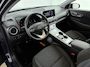 Hyundai Kona Electric EV Comfort 64 kWh | Warmtepomp | Navigatie & Carplay | Camera | Premium Audio | Sensoren |