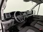 Volkswagen Crafter 2.0TDI L3H2 Imperiaal | trekhaak | Kastinrichting | Navigatie | Multimedia | Camera | 3-Zits | Airco | cruise