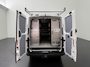 Volkswagen Crafter 2.0TDI L3H2 Imperiaal | trekhaak | Kastinrichting | Navigatie | Multimedia | Camera | 3-Zits | Airco | cruise