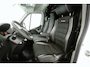 Renault Master 2.3 dCi L2H2 170PK | Automaat | Airco | Cruise | 3 Zits | Navigatie | Trekhaak | Parkeersens.
