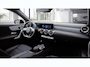 Mercedes-Benz A-klasse 180 Business Solution AMG | Night | Panoramadak | Memory | Keyless | Premium Sound | Multibeam | Sfeerverlichting |