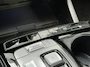 Hyundai Tucson 1.6 T-GDI MHEV Comfort Smart / Navigatiesysteem / Achteruitrijcamera / Apple CarPlay & Android Auto / Digitaal instrumentenpaneel / Cruise control / Climate control / Parkeersensoren voor en achter / LED-verlichting / Lichtmetalen velgen / Rijstrookassistent / Automatische noodremassistent / Verkeersbordherkenning / Multifunctioneel stuurwiel / Bluetooth / Automatische verlichting / 48V Mild Hybrid