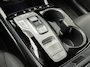 Hyundai Tucson 1.6 T-GDI MHEV Comfort Smart / Navigatiesysteem / Achteruitrijcamera / Apple CarPlay & Android Auto / Digitaal instrumentenpaneel / Cruise control / Climate control / Parkeersensoren voor en achter / LED-verlichting / Lichtmetalen velgen / Rijstrookassistent / Automatische noodremassistent / Verkeersbordherkenning / Multifunctioneel stuurwiel / Bluetooth / Automatische verlichting / 48V Mild Hybrid