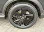 Mitsubishi Eclipse Cross 2.4 PHEV Black Edition / Afneembare trekhaak (1500 KG) / 8 jaar fabrieksgarantie / Adaptieve cruise control / 360 graden camera / Stoel-, Stuur- en achterbankverwarming / Navigatie