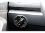 Volkswagen T-Roc 1.0 110pk TSI Life | Navigatie | Achteruitrijcamera | Airco | 17" Velgen