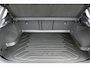 Volkswagen T-Roc 1.0 110pk TSI Life | Navigatie | Achteruitrijcamera | Airco | 17" Velgen