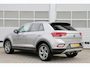 Volkswagen T-Roc 1.0 110pk TSI Life | Navigatie | Achteruitrijcamera | Airco | 17" Velgen