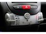 Toyota Aygo 1.0-12V Access 5 Deurs - Airco, Toerentalmeter, Nieuwe APK!